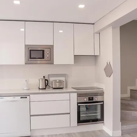 Buganvilia House Elegant Urban Retreat