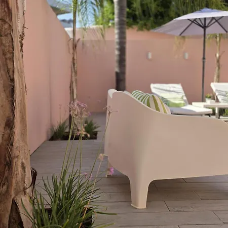 Buganvilia House Elegant Urban Retreat * Faro