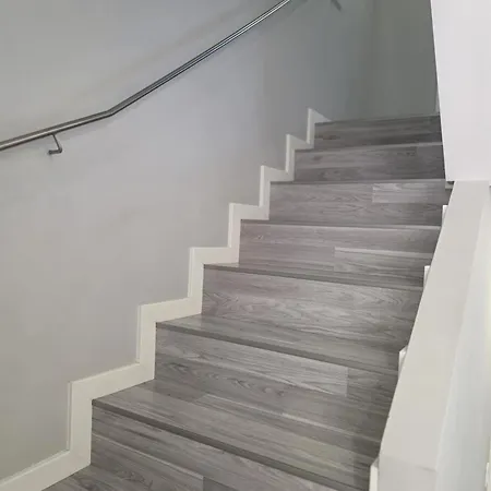Buganvilia House Elegant Urban Retreat * 法鲁区