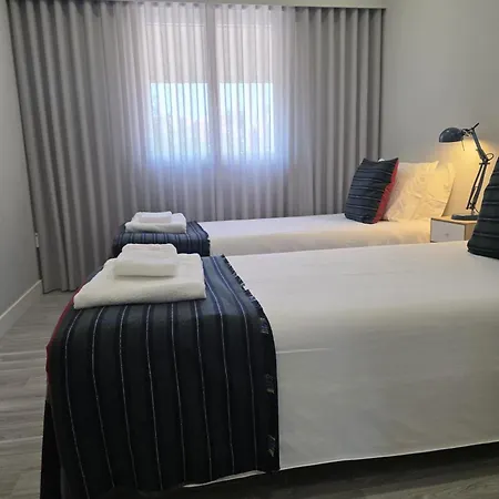 Vila Buganvilia House Elegant Urban Retreat Faro