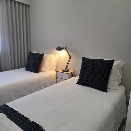 Buganvilia House Elegant Urban Retreat Vila